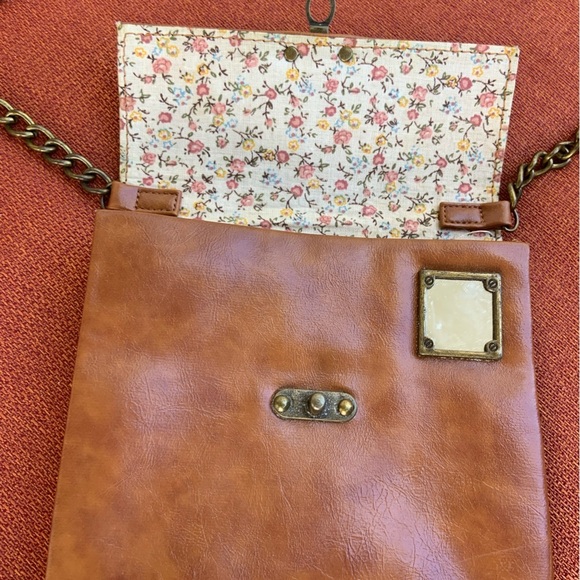 Steve Madden Chain Crossbody Faux Leather Small Bag - Picture 4 of 15